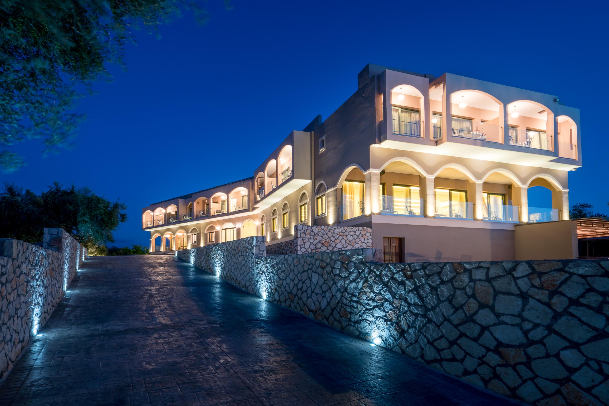 Elegance Luxury Executive Suites - Adults Only Tragáki Kültér fotó
