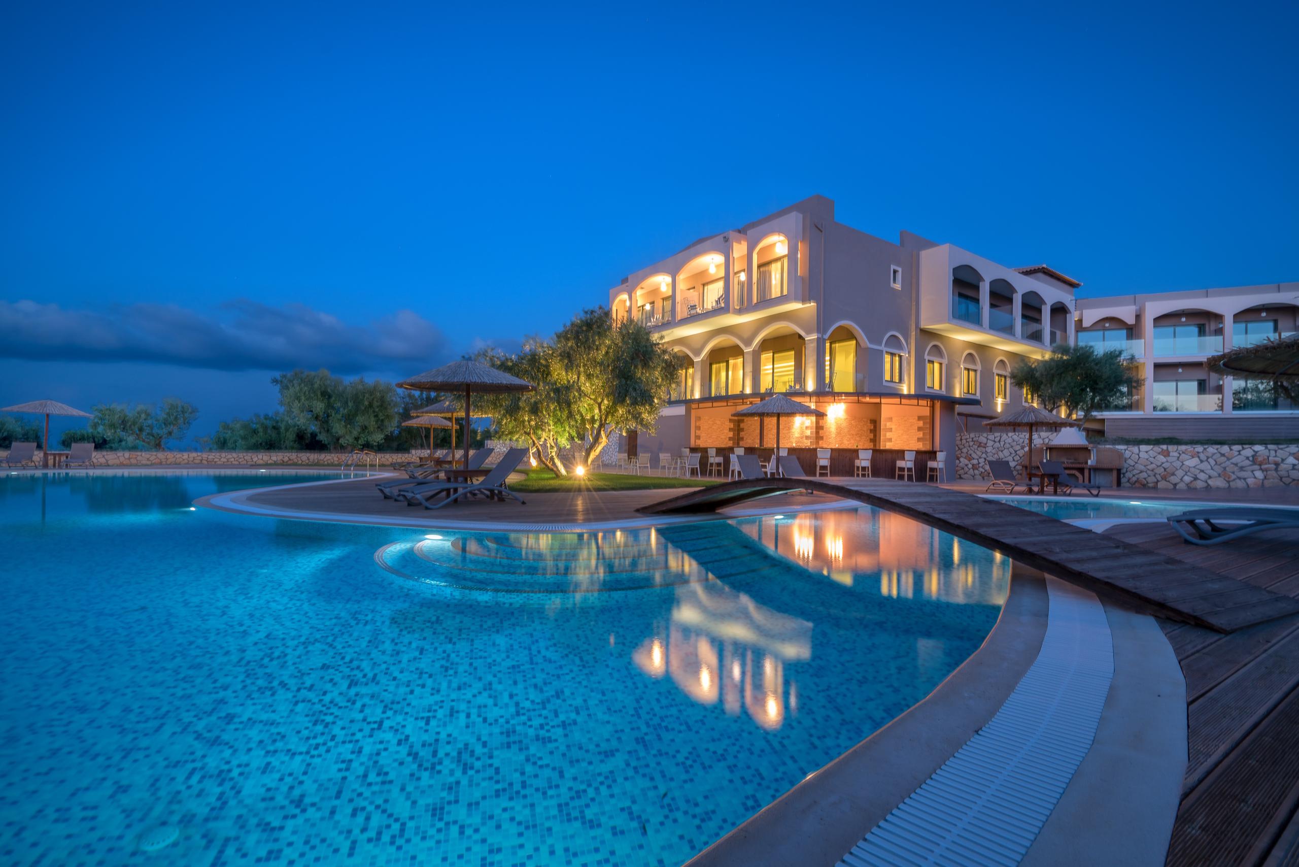 Elegance Luxury Executive Suites - Adults Only Tragáki Kültér fotó