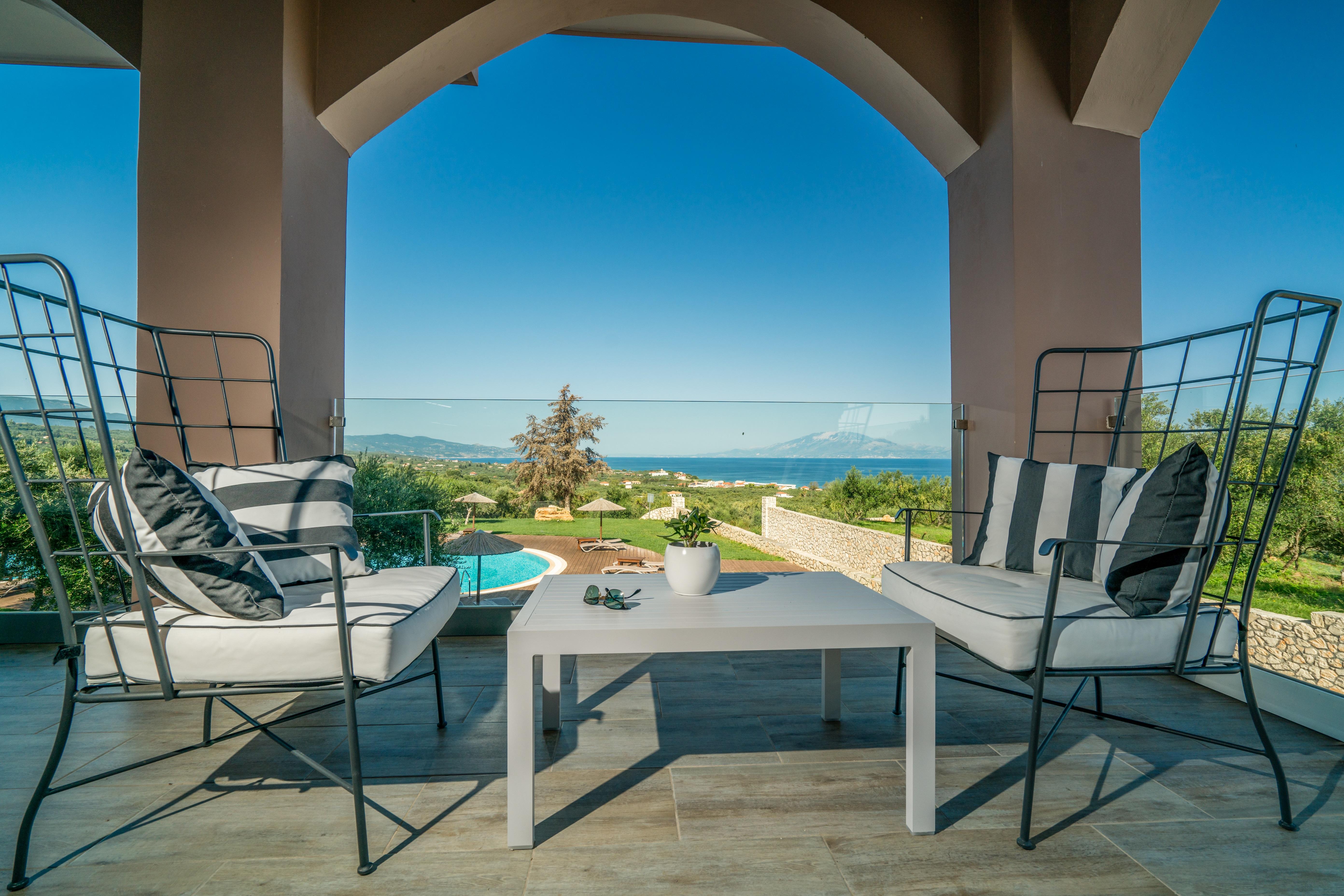 Elegance Luxury Executive Suites - Adults Only Tragáki Kültér fotó