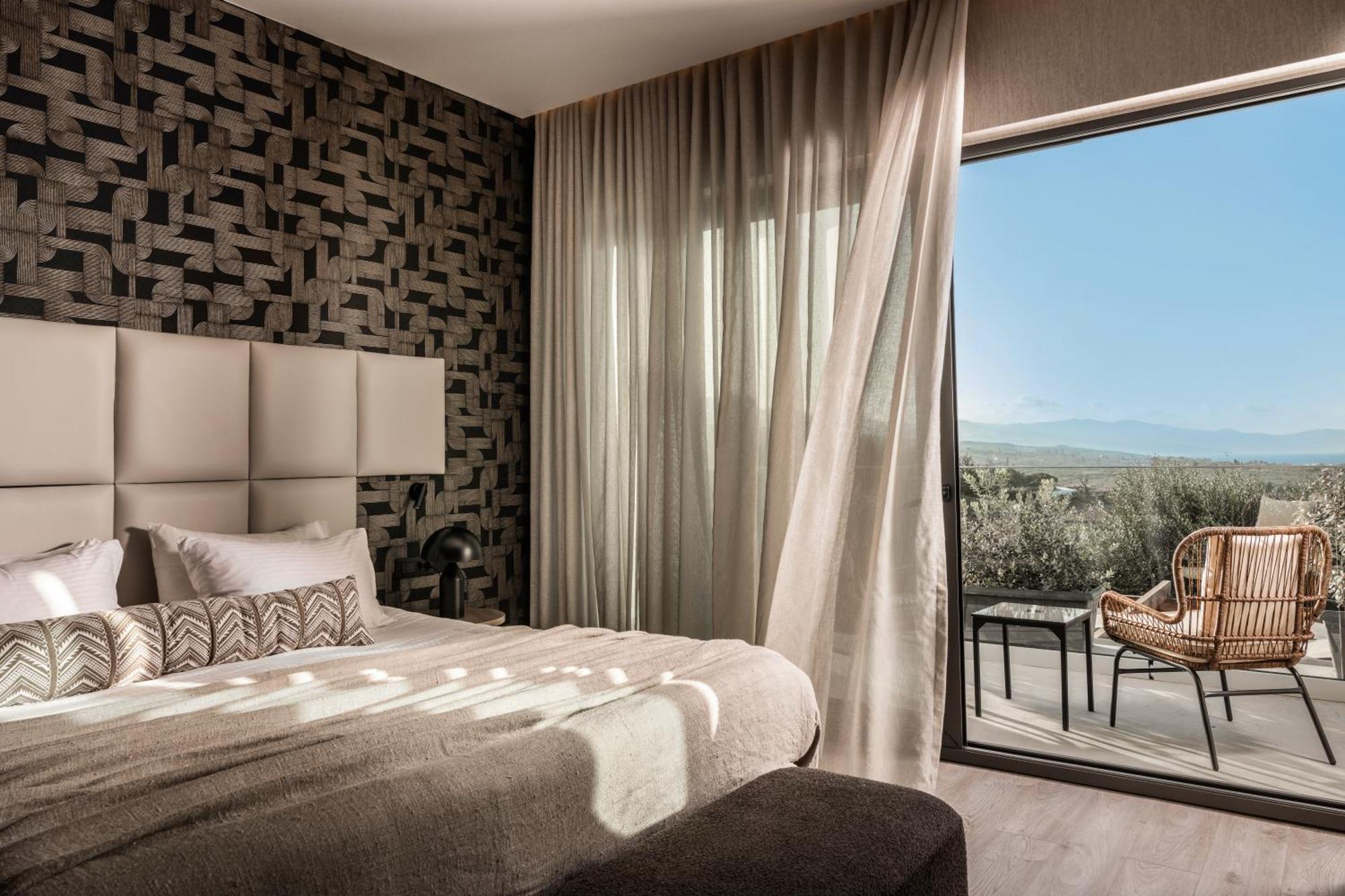 Elegance Luxury Executive Suites - Adults Only Tragáki Kültér fotó