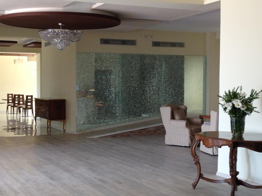 Elegance Luxury Executive Suites - Adults Only Tragáki Kültér fotó