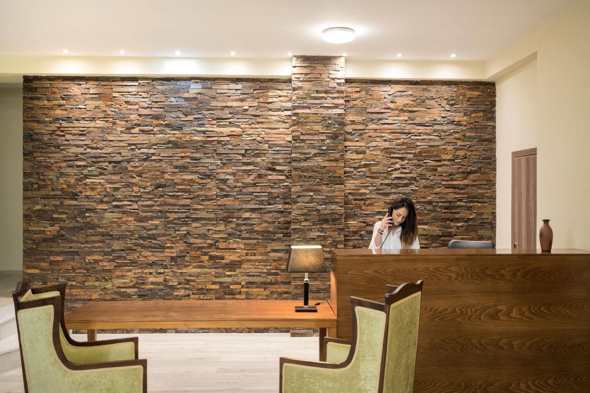Elegance Luxury Executive Suites - Adults Only Tragáki Kültér fotó